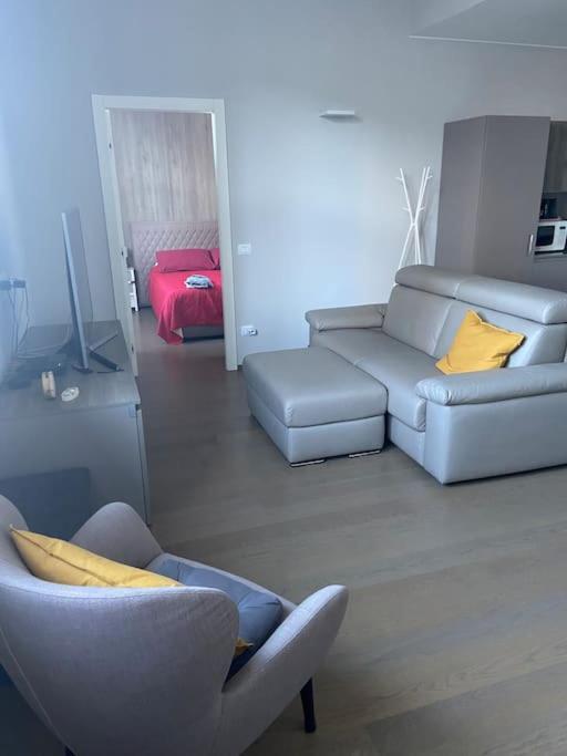 Apartamento Bilocale - Smart Working Milán Exterior foto